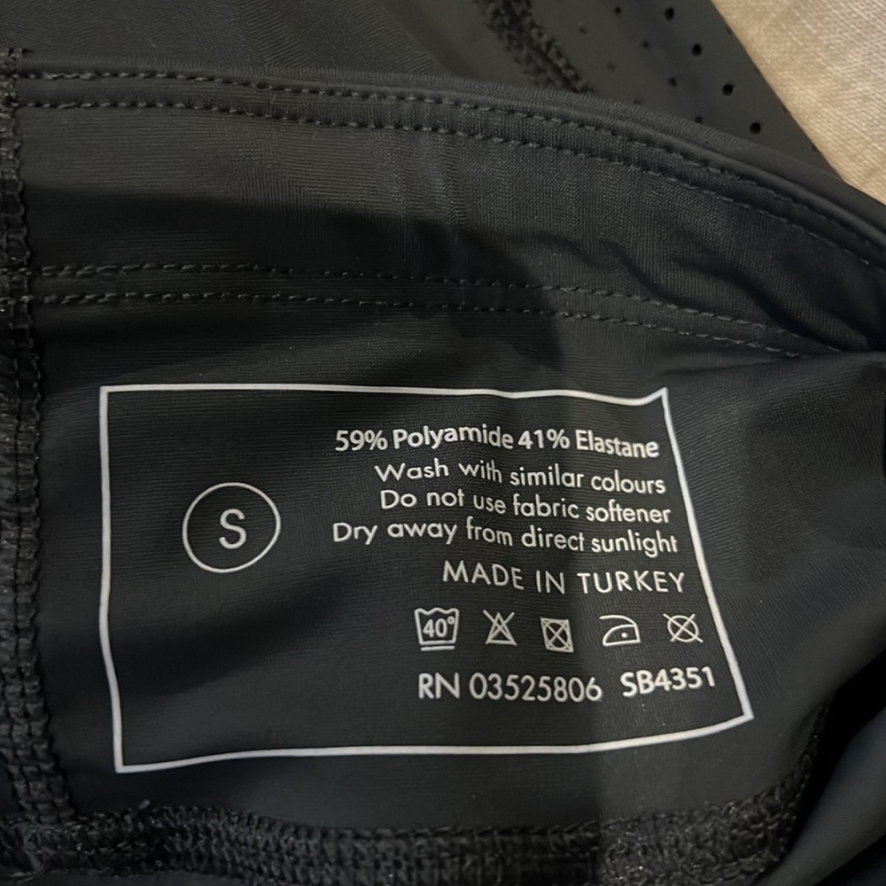 Zero Gravity Leggings - image 4